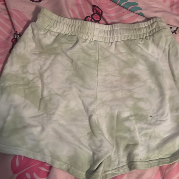 the simpson green shorts - Picture 4 of 4